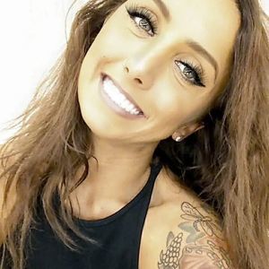 Meet your Posher, Devin